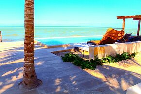 Maax Cay Luxury Ocean Front Villa