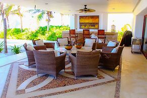 Maax Cay Luxury Ocean Front Villa