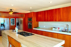 Maax Cay Luxury Ocean Front Villa