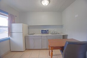 Aladdin Motel By OYO Merritt Island