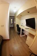College Street Abode - Guest House