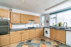 College Street Abode - Guest House