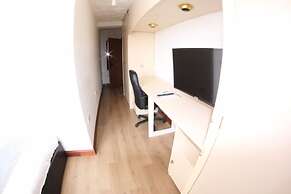 College Street Abode - Guest House