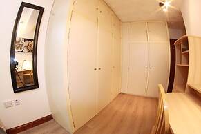 College Street Abode - Guest House