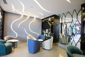 HS HOTSSON Smart León Centro Max