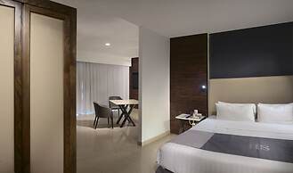 HS HOTSSON Smart León Centro Max