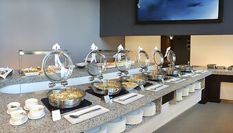 HS HOTSSON Smart León Centro Max