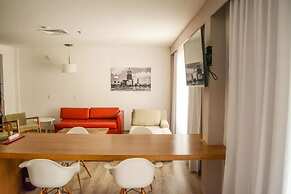 Stain Loft & Suites
