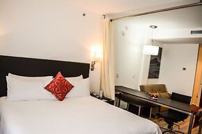 Stain Loft & Suites
