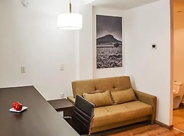 Stain Loft & Suites
