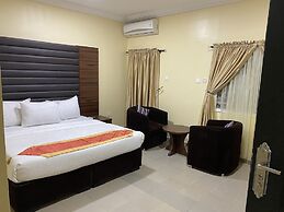 Blue Springs Hotel