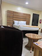 Blue Springs Hotel