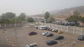 Blue Springs Hotel