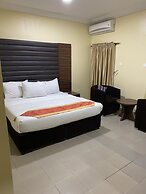 Blue Springs Hotel