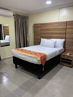 Blue Springs Hotel