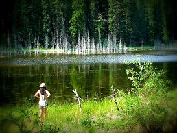 WindTower Resort - 1 BR Suite or 1 Single Room