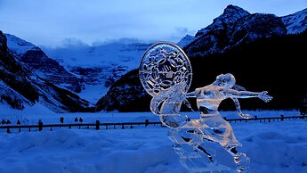 WindTower Resort - 1 BR Suite or 1 Single Room