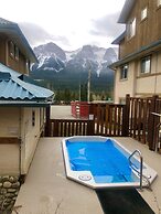 Banff Boundary Lodge-Mountain View Condo