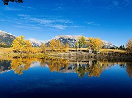 Banff Boundary Lodge-Mountain View Condo