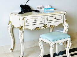 Golden Bay Belize Hotel