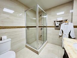 Golden Bay Belize Hotel