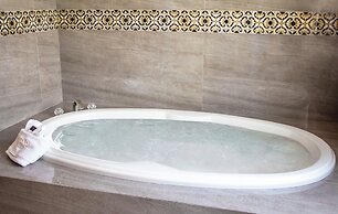 Golden Bay Belize Hotel