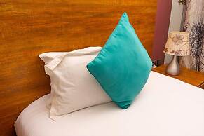 SamWeb Bed and Breakfast