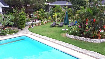 Garden Bungalows Resort