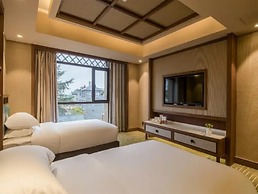 Vyluk J Hotel South Asian Garden Dianchi