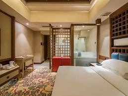 Vyluk J Hotel South Asian Garden Dianchi