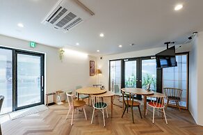 plat hostel keikyu haneda home