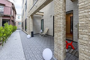 plat hostel keikyu haneda home