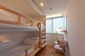 plat hostel keikyu haneda home