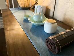 Floral Hotel Yun Jing He Yuan Haidong