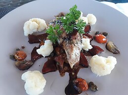 Dipudo Private Island Resort