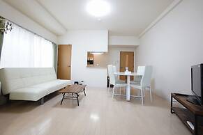 IK Minami6Jo Residence 1003