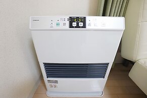 IK Minami6Jo Residence 1003