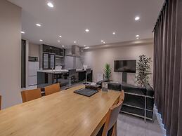 Residence Hotel Takayama Station