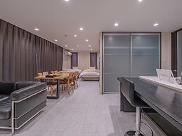 Residence Hotel Takayama Station