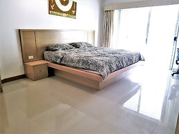 Sea View Corner Condo Jomtien