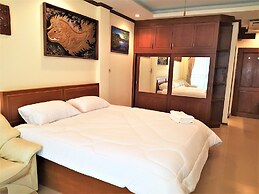 Baan Suan Lalana Large Studio