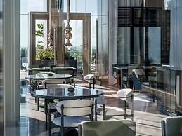 Hoiana Hotel & Suites