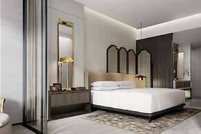 Hoiana Hotel & Suites