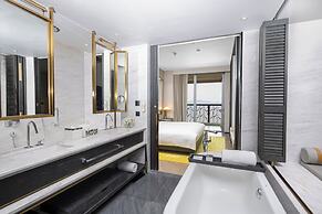 Hoiana Hotel & Suites