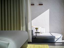 Hoiana Hotel & Suites