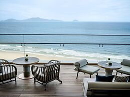 Hoiana Hotel & Suites