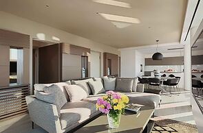 Sunlight Acropolis Loft