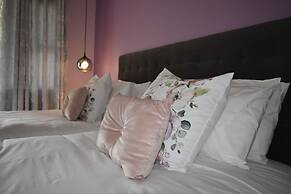 Mosswood Bed & Breakfast