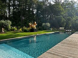 Loire Valley Lodges - Hotel