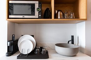 Welldone Quality - Crystal Pool